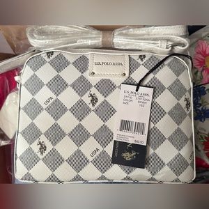 US polo Assn. DIAMOND SIGNATURE CROSSBODY BAG. 3 avail. New w/tags. 1SZ